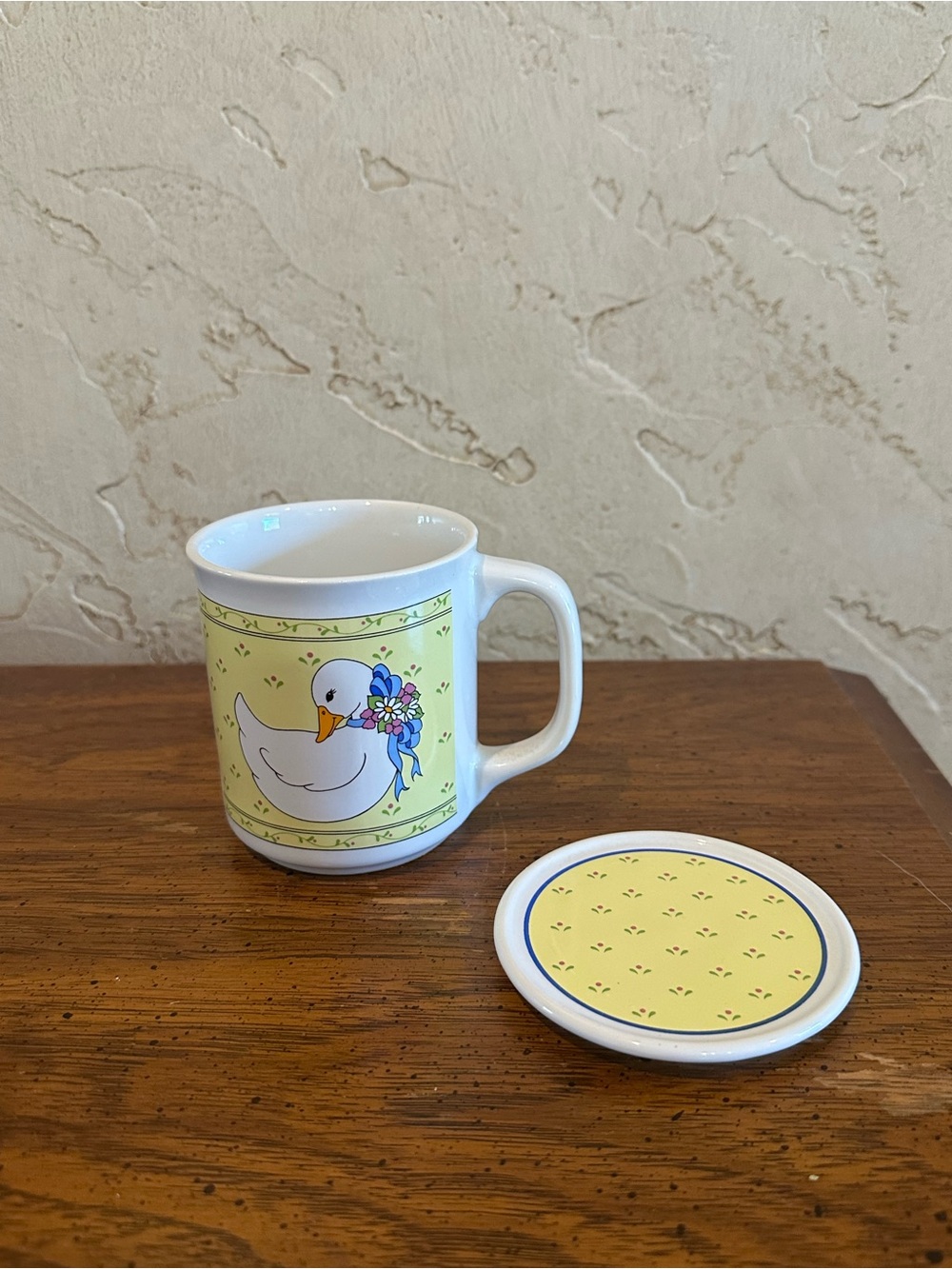 Vintage Country Goose Cottagecore Farmhouse Ceramic Mug & Matching Coaster Lid